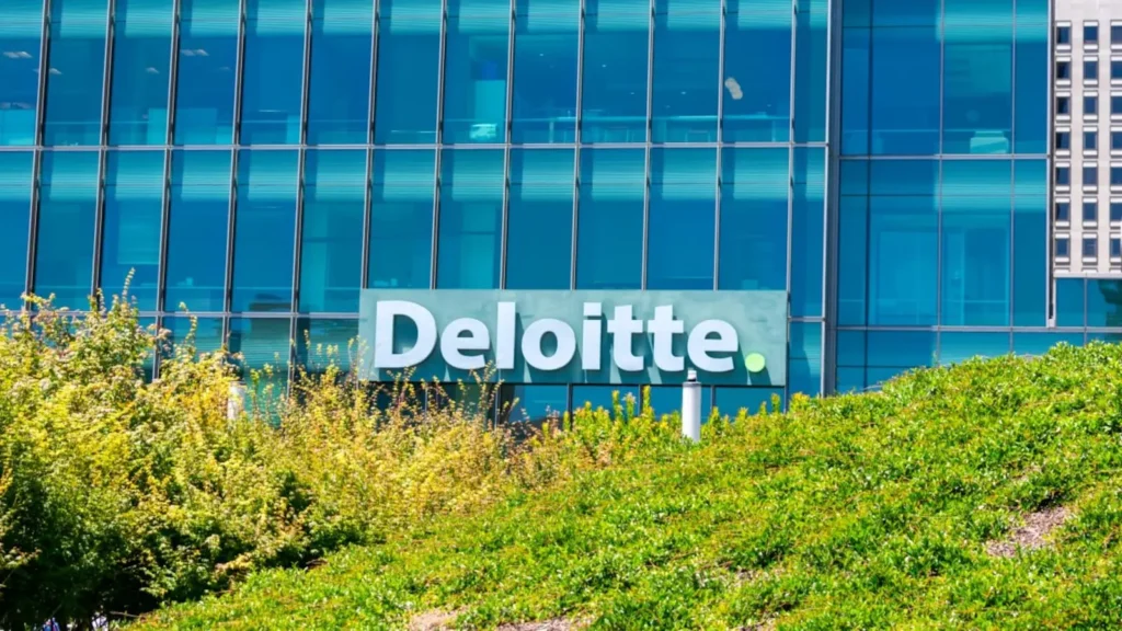 Deloitte Hiring Graduates